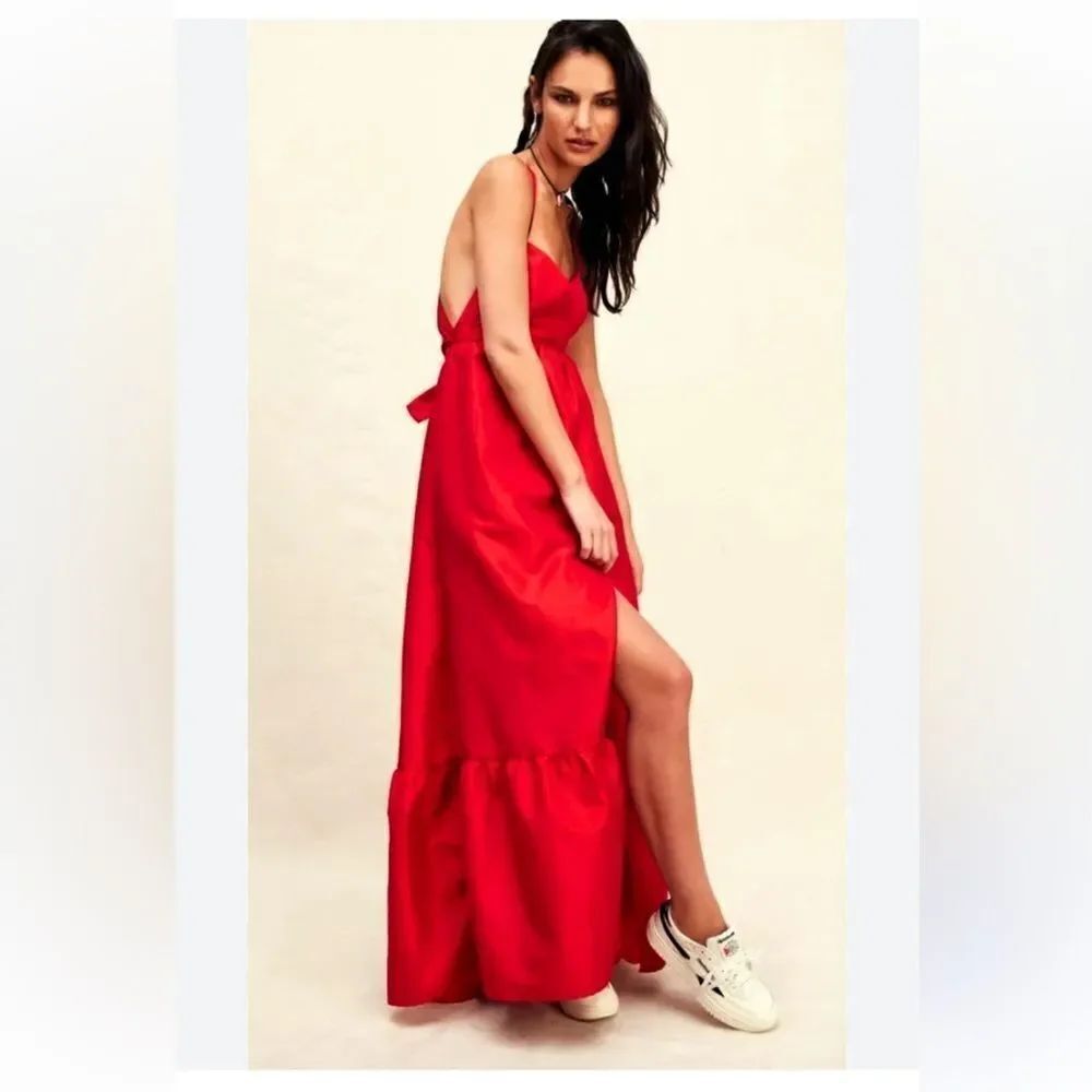 FREE PEOPLE 'Isabel' Maxi Dress in Fiery Red in size Medium